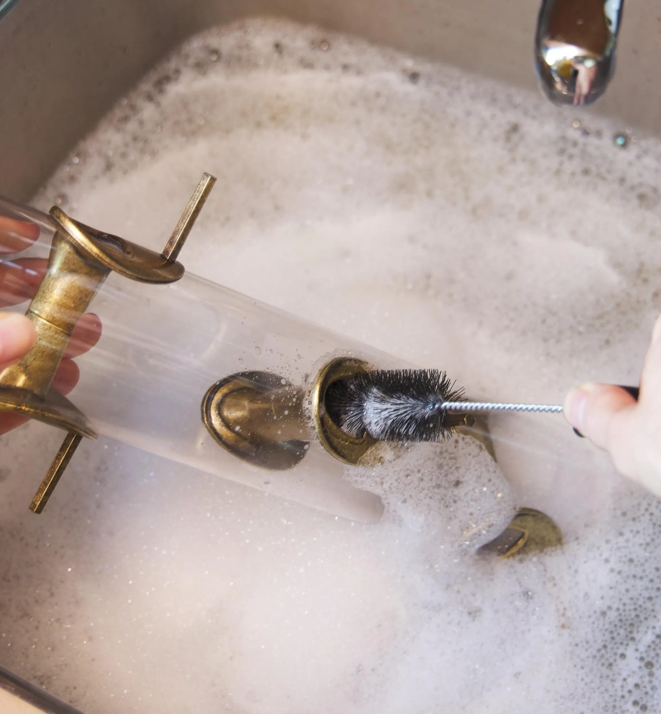 Lee Valley Cleaning>Household Cleaning Brushes