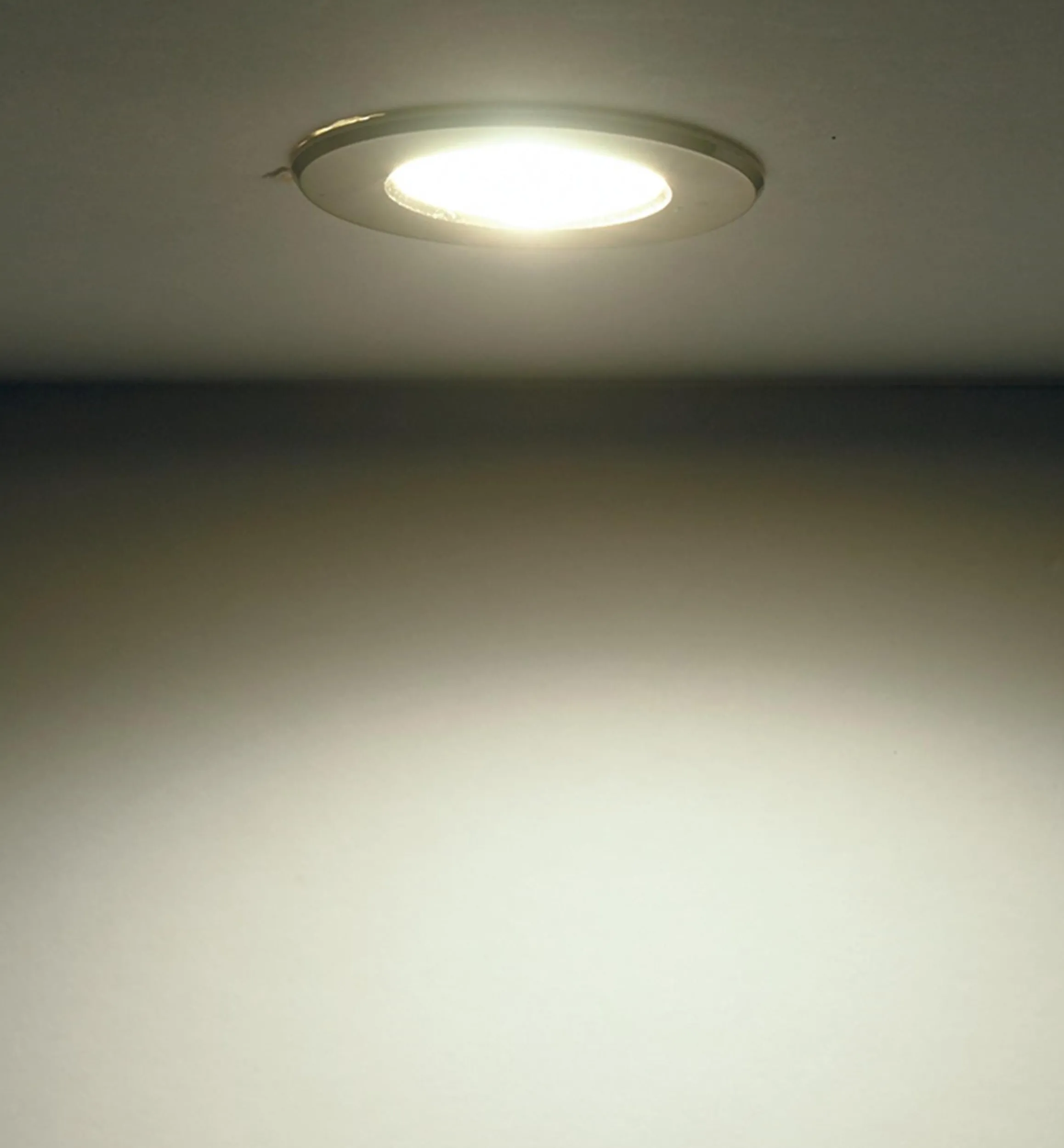 Lee Valley Lighting>Indoor/Outdoor Warm Or Natural White Mini Recessed LED Light Kits