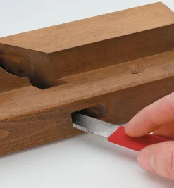 Lee Valley Hand Tools>Japanese Milled-Tooth Extra-Fine Edge Plane-Maker's Float