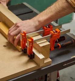 Lee Valley Hand Tools>Jorgensen Light-Duty Fast-Acting Bar Clamps