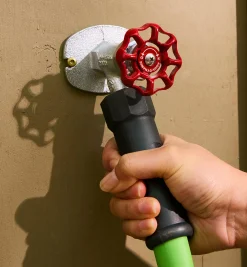 Lee Valley Hoses & Accessories>10' Leader Hose With Swivel Collars