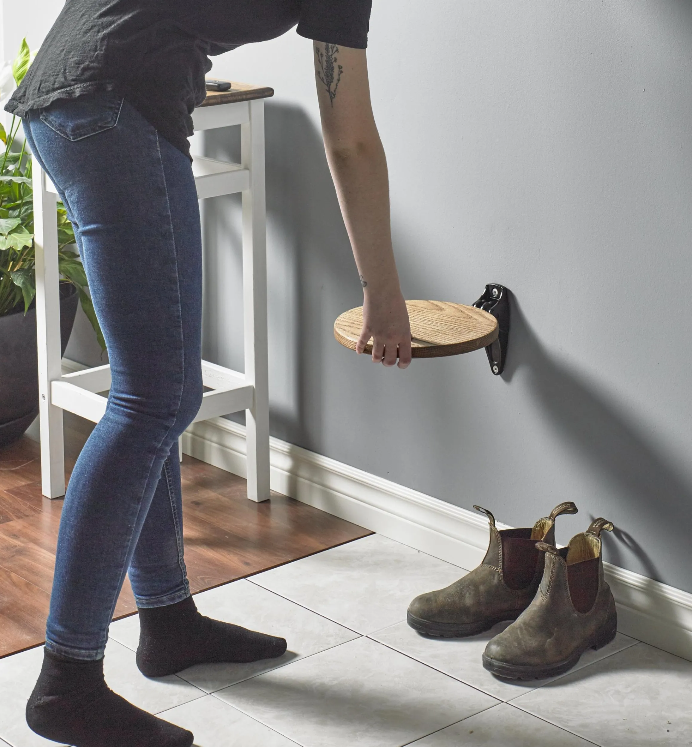 Lee Valley Project Supplies>Hall Seat Bracket