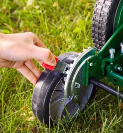 Lee Valley Mowers><noscript><img width=