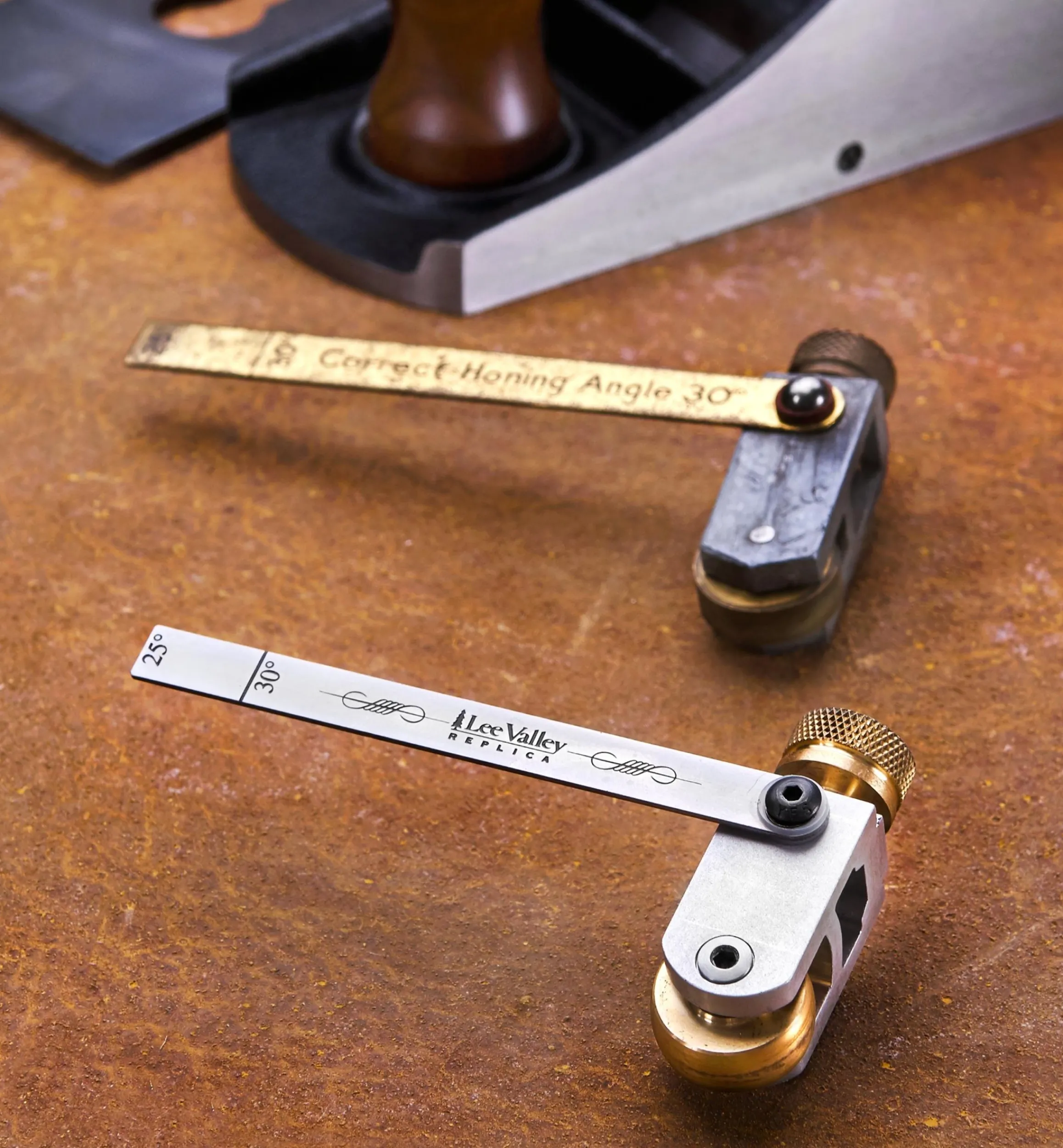 Lee Valley Sharpening>Replica Honing Guide