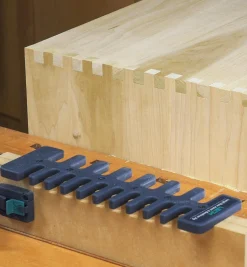 Lee Valley Jigs, Guides & Fixtures>Leigh Box Joint Jig