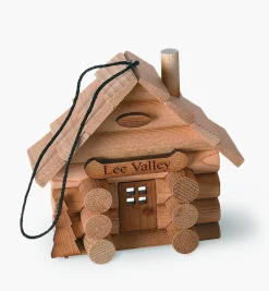 Lee Valley Décor>Log Cabin And Barn Ornament Kits