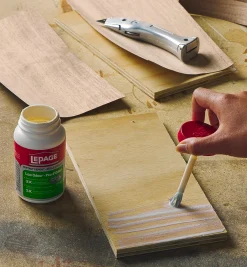 Lee Valley Supplies>Low-Odor Contact Cement