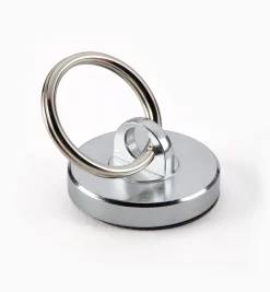 Lee Valley Storage & Organization>Magnetic Cord Holder