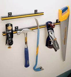 Lee Valley Workshop>Magnetic Tool Bars For The Shop