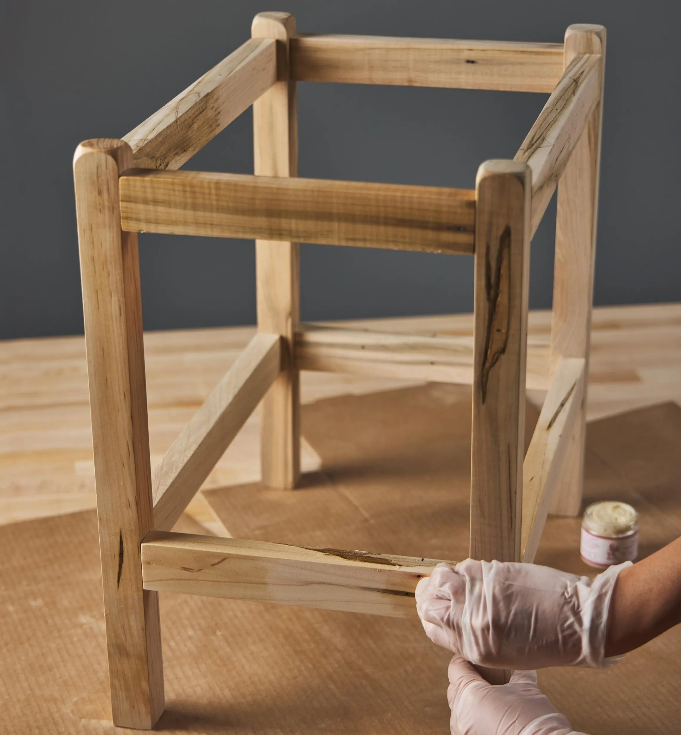 Lee Valley Supplies>Make It Yourself Danish Cord Stool Kit