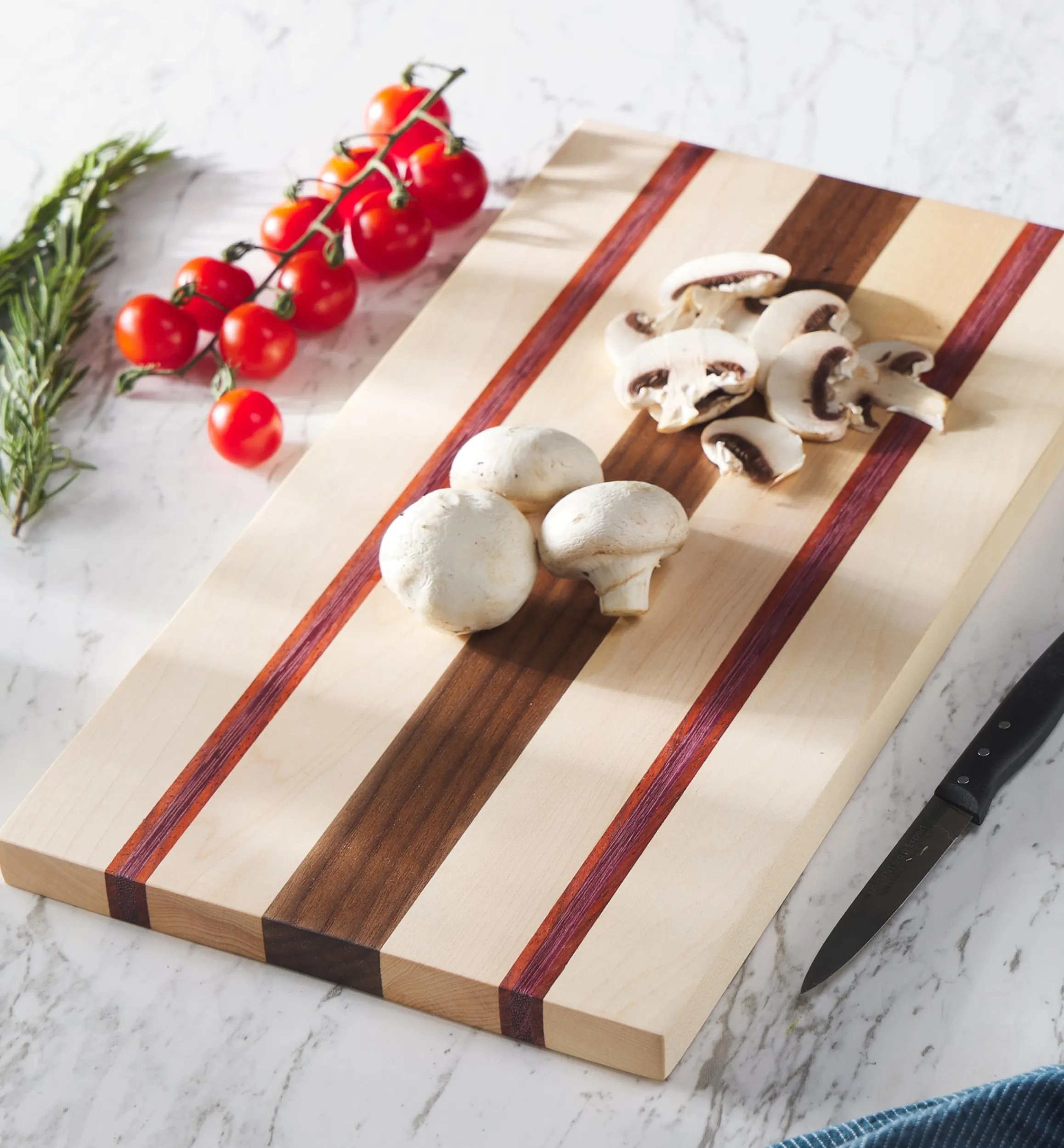Lee Valley Supplies>Make It Yourself Laminated Cutting Board Kit