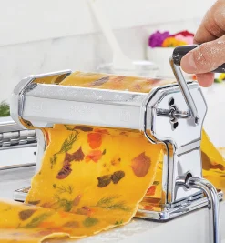 Lee Valley Pasta Making>Marcato Pasta Machine