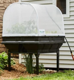 Lee Valley Container Gardening><noscript><img width=