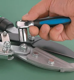 Lee Valley Hand Tools>Metric Compact 28-piece Metric Ratchet Set