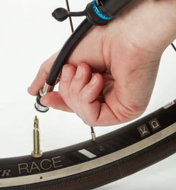 Lee Valley Outdoor Recreation><noscript><img width=