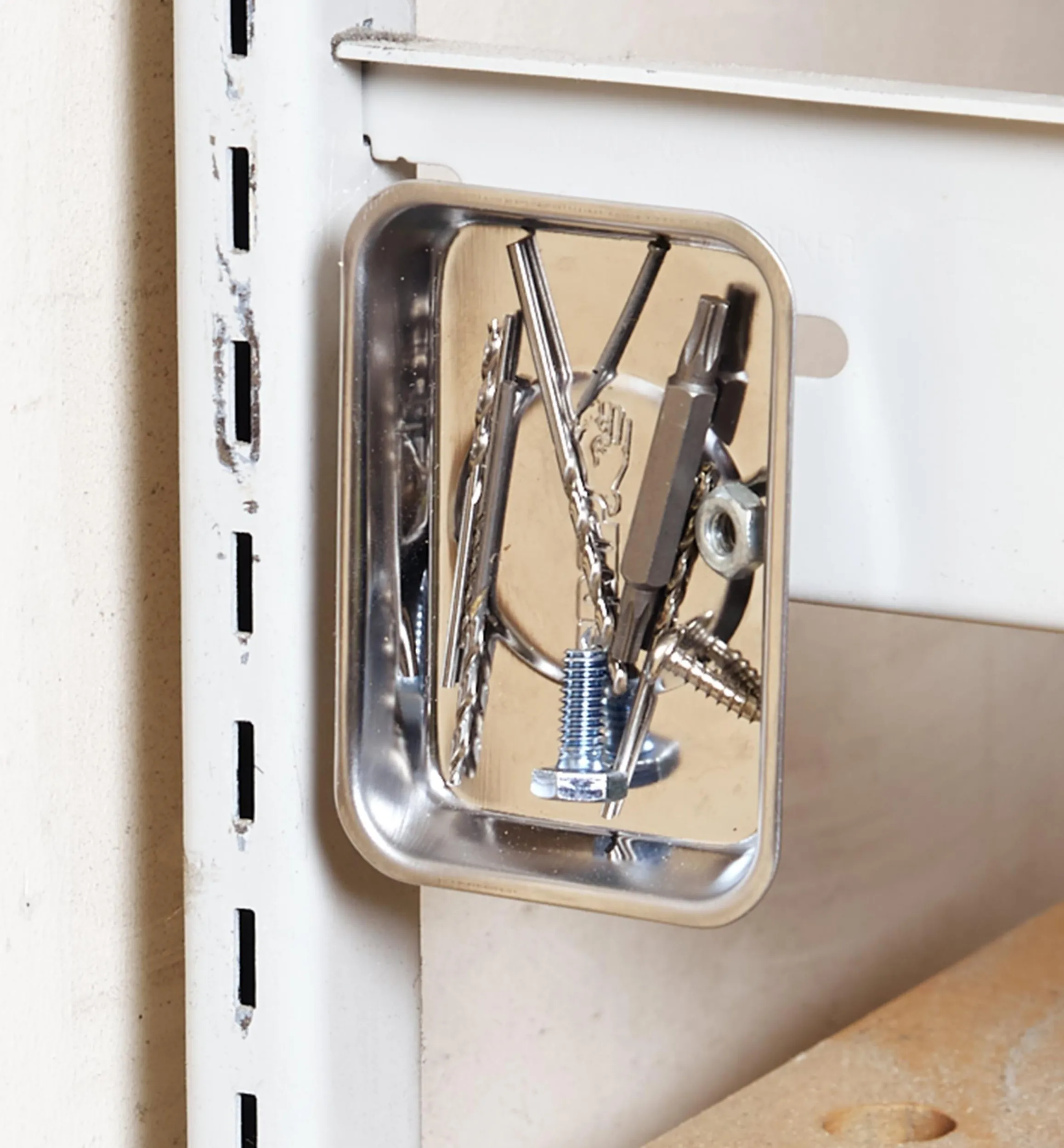 Lee Valley Workshop>Mini Magnetic Parts Tray