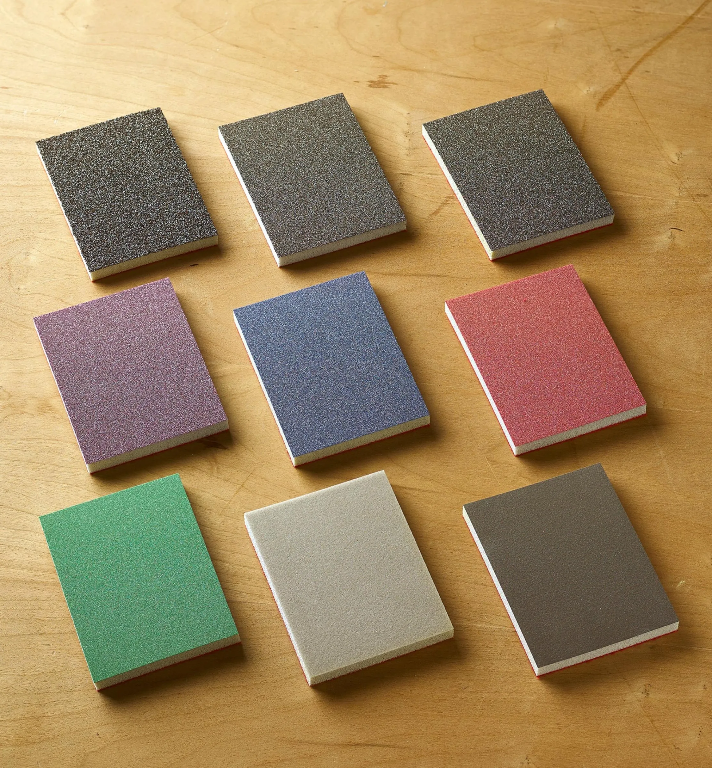 Lee Valley Supplies>Mirka 3" × 4" × 10mm Grip-Backed Sanding Sponges