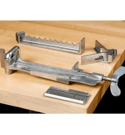 Lee Valley Hand Tools>Miter Attachment For Dubuque Face-Frame Clamp