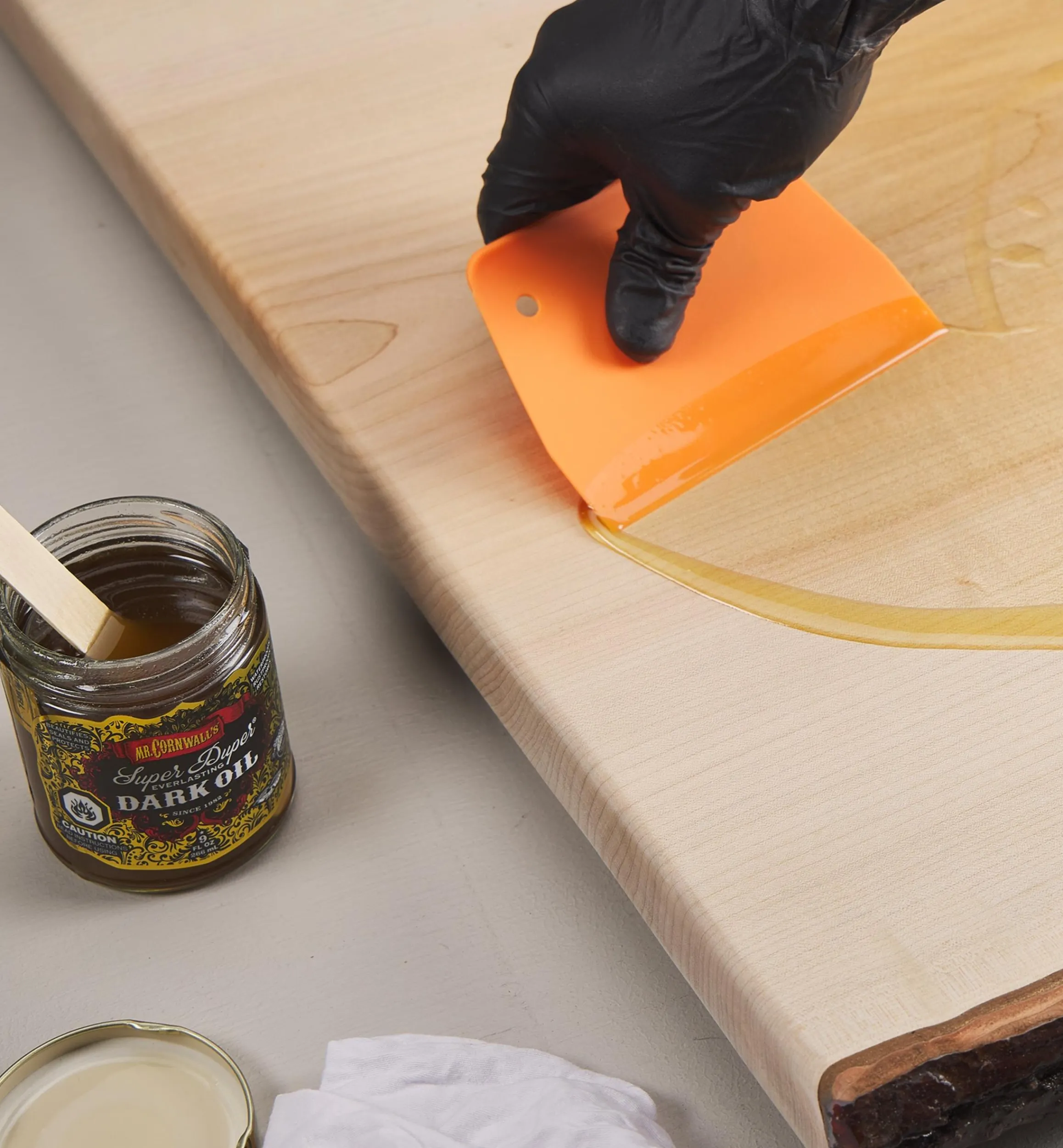 Lee Valley Supplies>Odie's Super Duper Everlasting Dark Oil