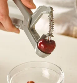 Lee Valley Kitchen Tools><noscript><img width=