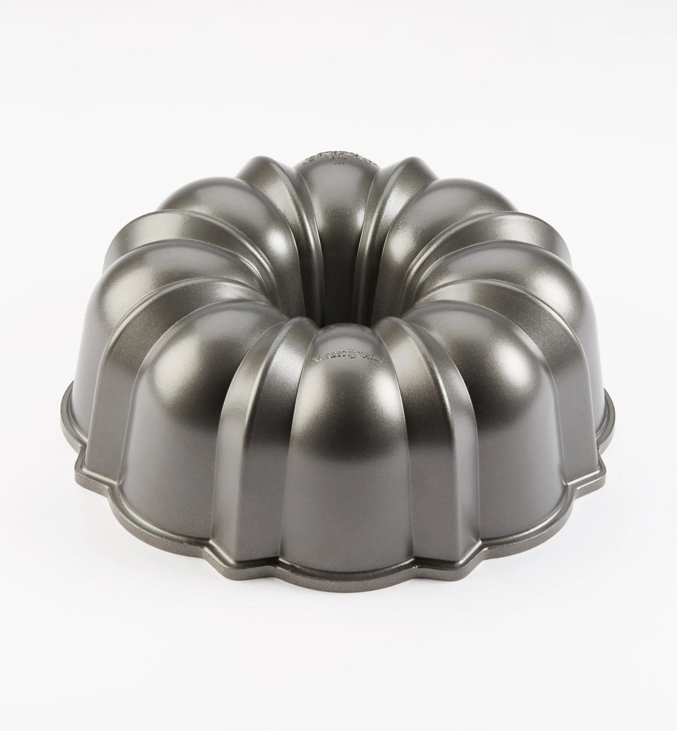 Lee Valley Bakeware>Original Bundt Pan