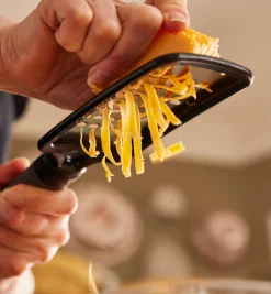 Lee Valley Graters & Zesters><noscript><img width=