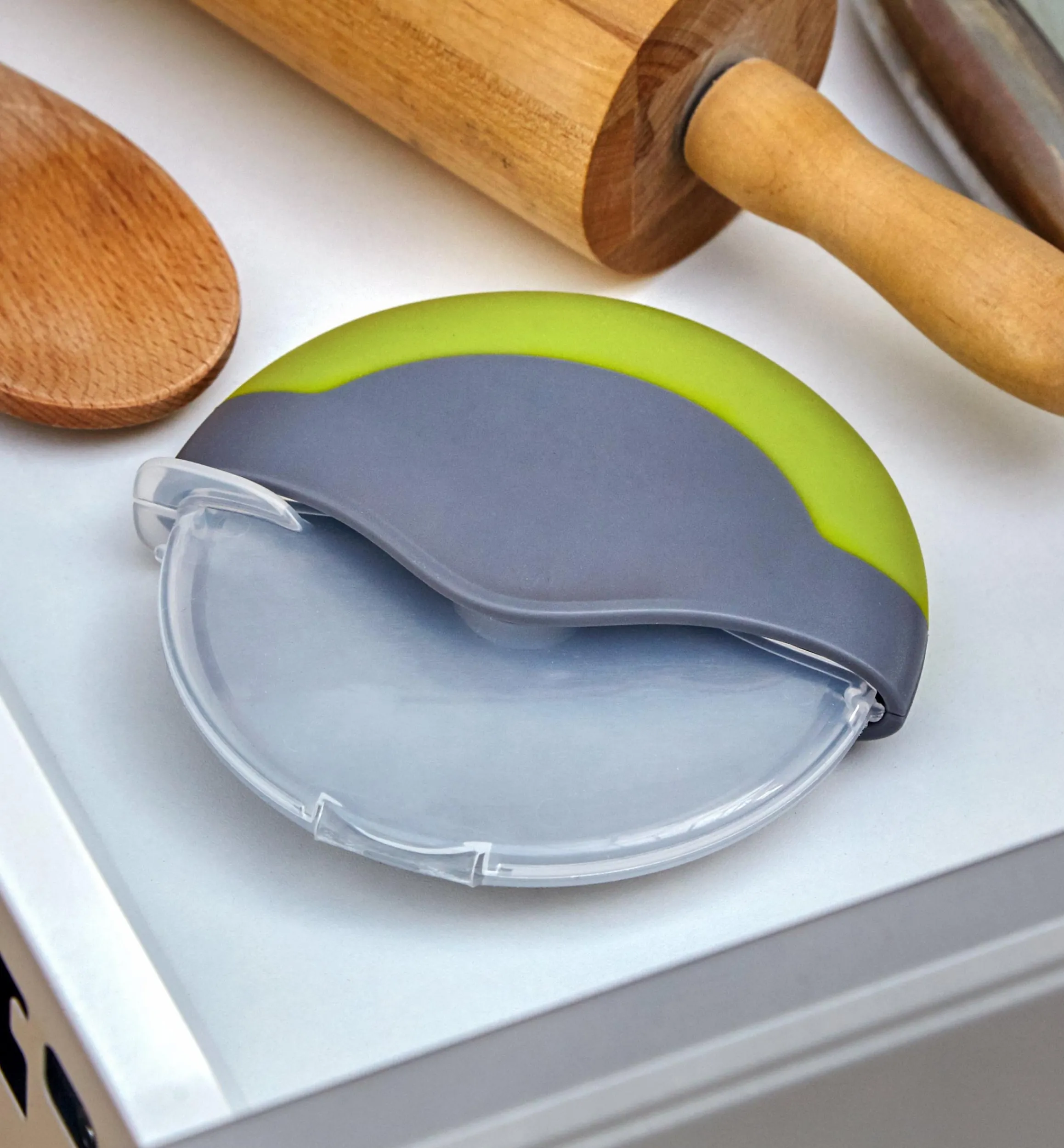 Lee Valley Kitchen Tools>Pizza Cutter