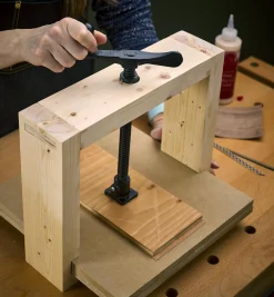 Lee Valley Workshop>Pony Press Screws