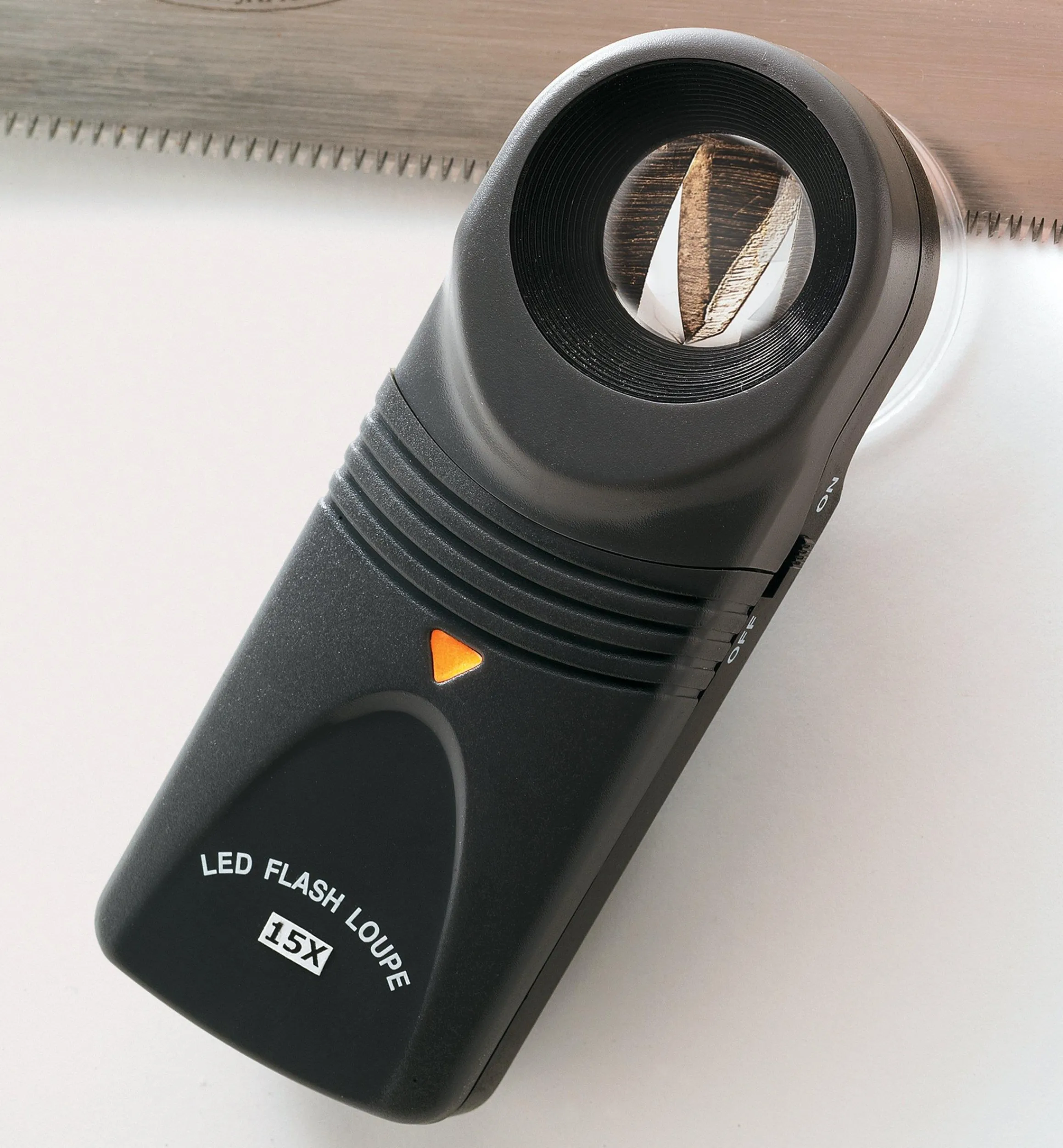 Lee Valley Office>15-Power Lighted Loupe
