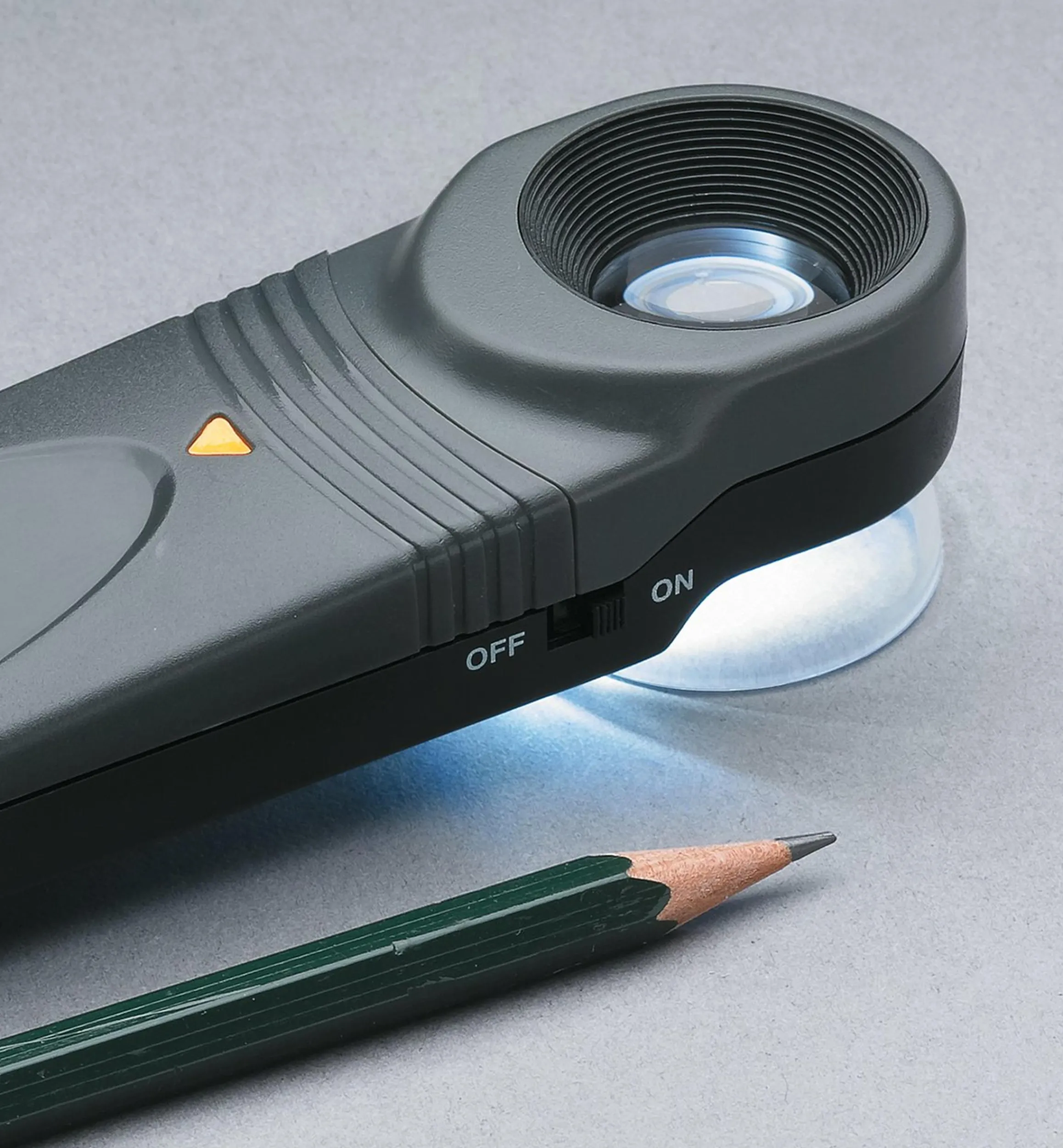 Lee Valley Office>15-Power Lighted Loupe