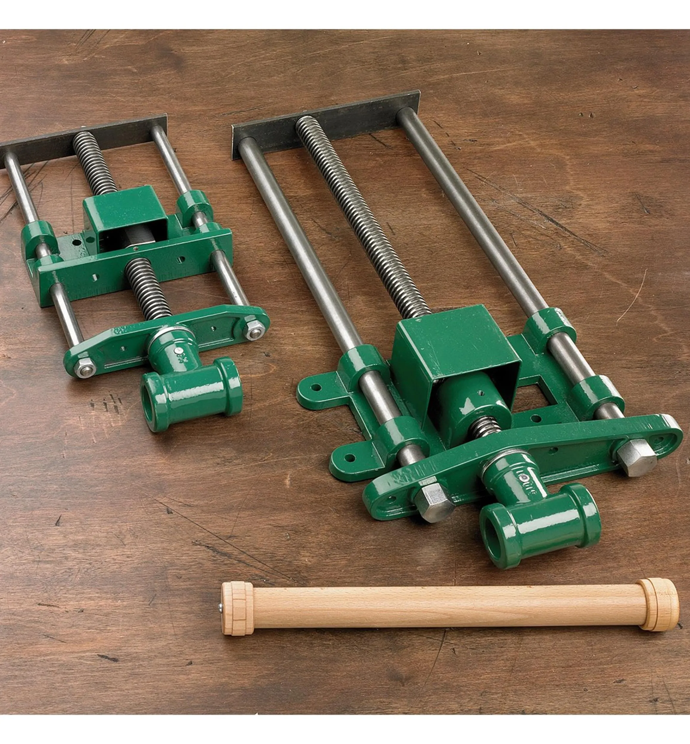 Lee Valley Workbenches>Quick-Release Front Vises