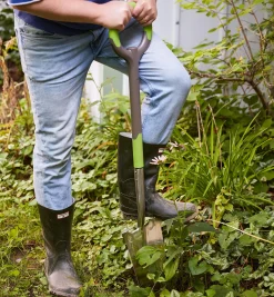 Lee Valley Spades>Radius Ergonomic Stainless-Steel Digging Spade