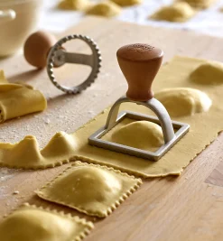 Lee Valley Pasta Making><noscript><img width=