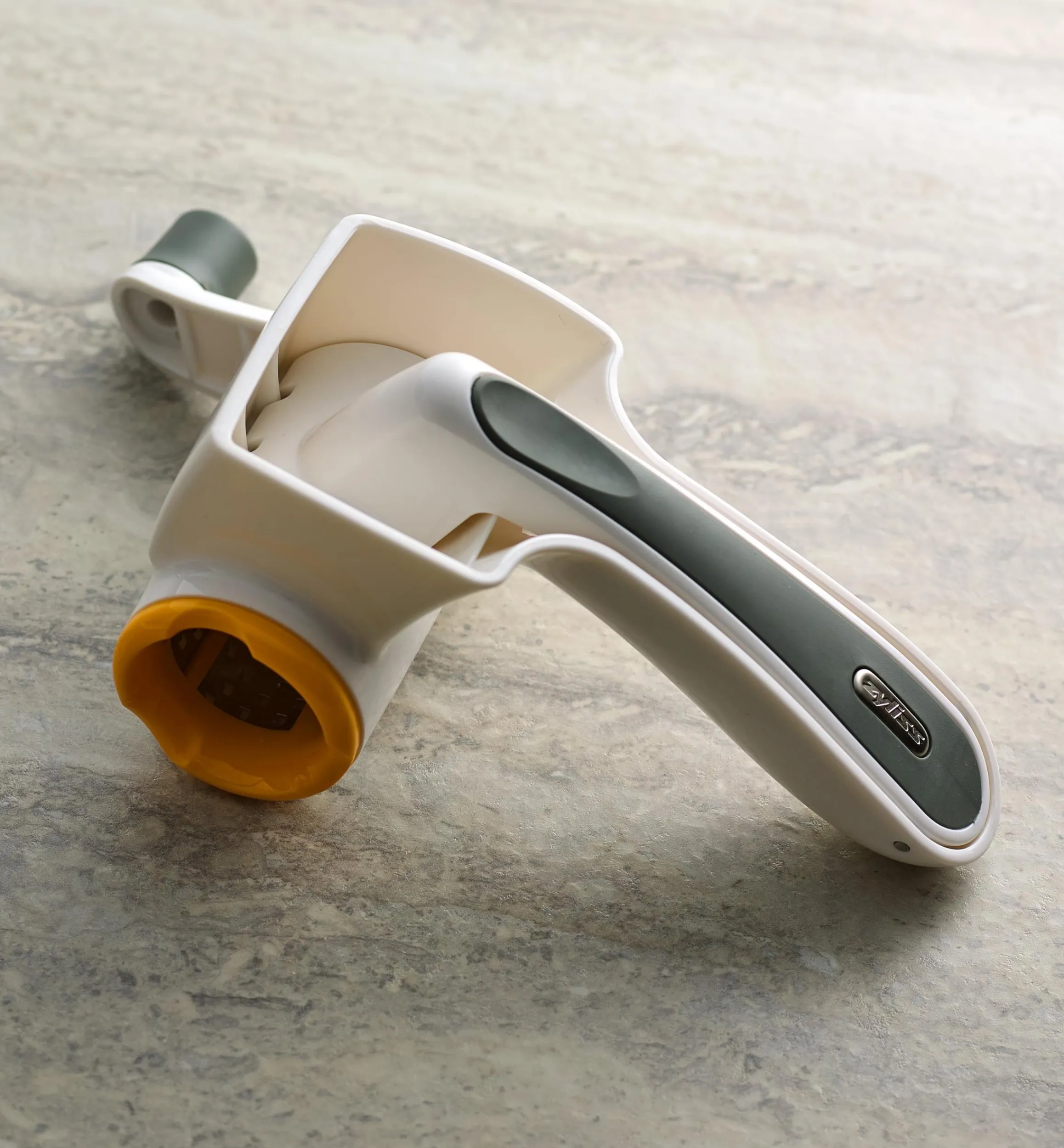 Lee Valley Kitchen Tools>Rotary Cheese Grater