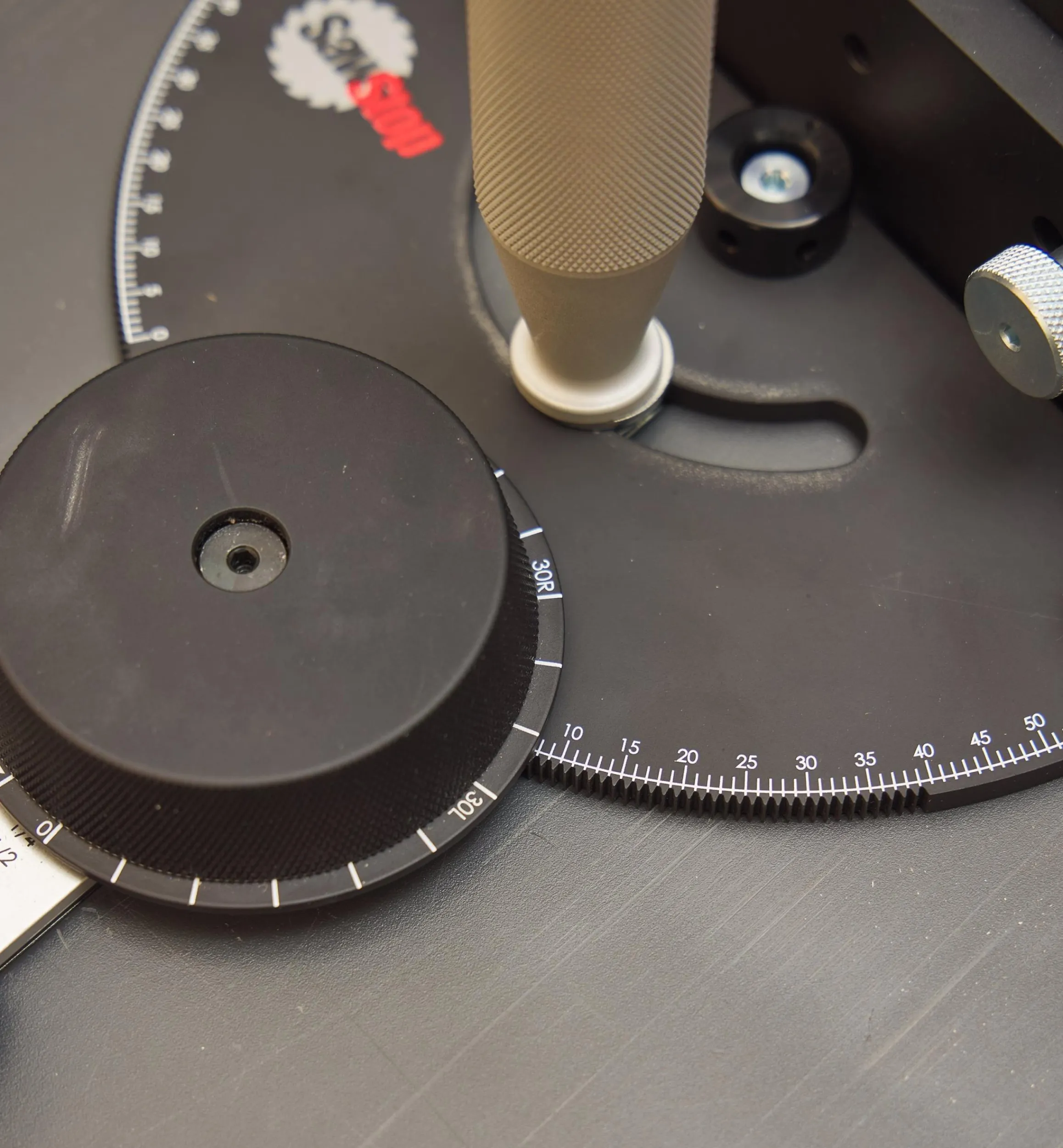 Lee Valley Power Tool Accessories>SawStop Revolution Miter Gauge