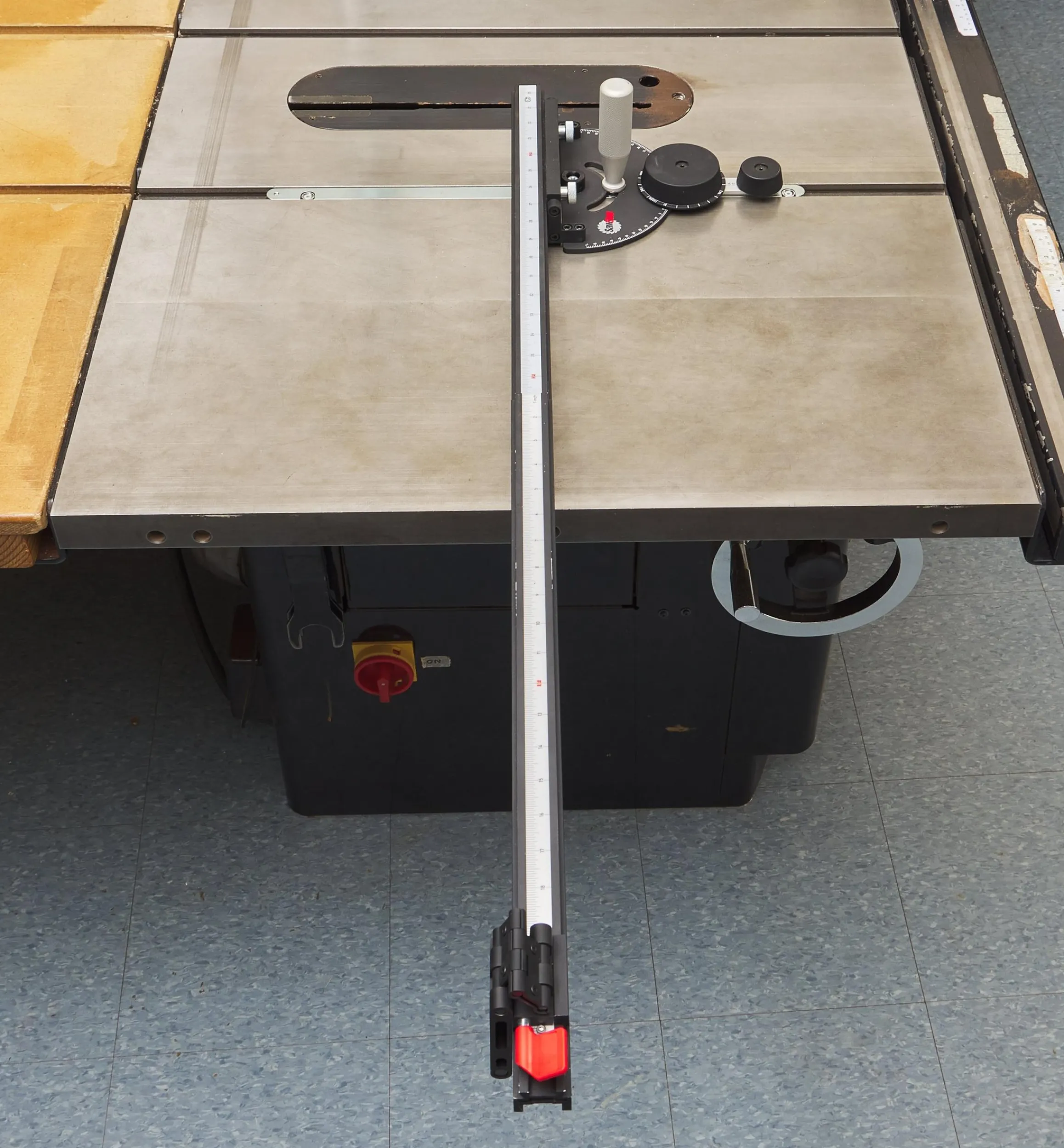 Lee Valley Power Tool Accessories>SawStop Revolution Miter Gauge