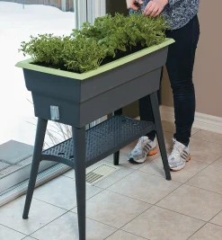 Lee Valley Container Gardening>Self-Watering Raised Planter