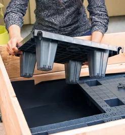 Lee Valley Container Gardening><noscript><img width=