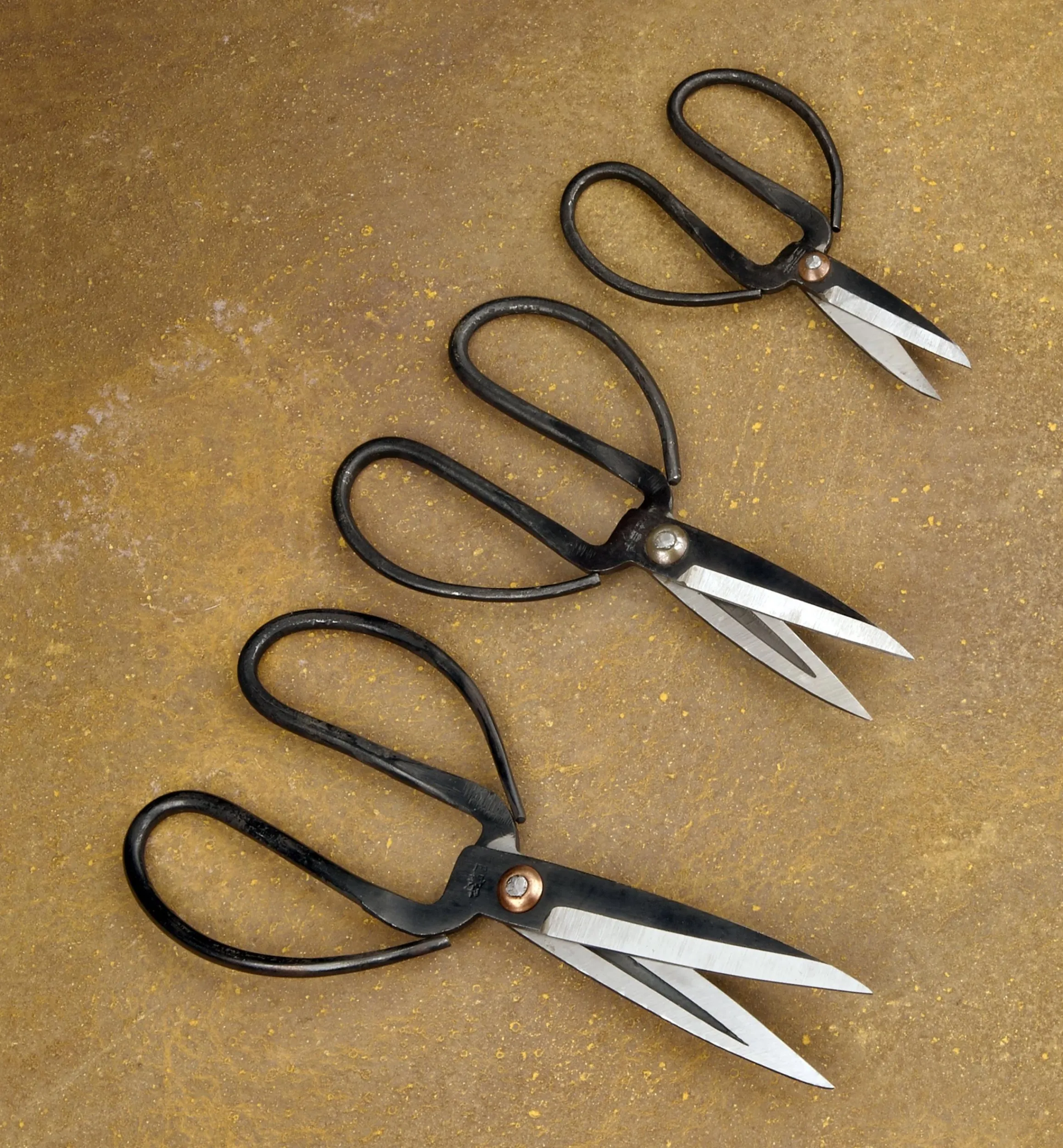 Lee Valley Scissors>Set Of 3 Traditional Chinese Scissors