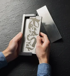 Lee Valley Sharpening>Shapton Stainless-Steel RockStar Stone Case