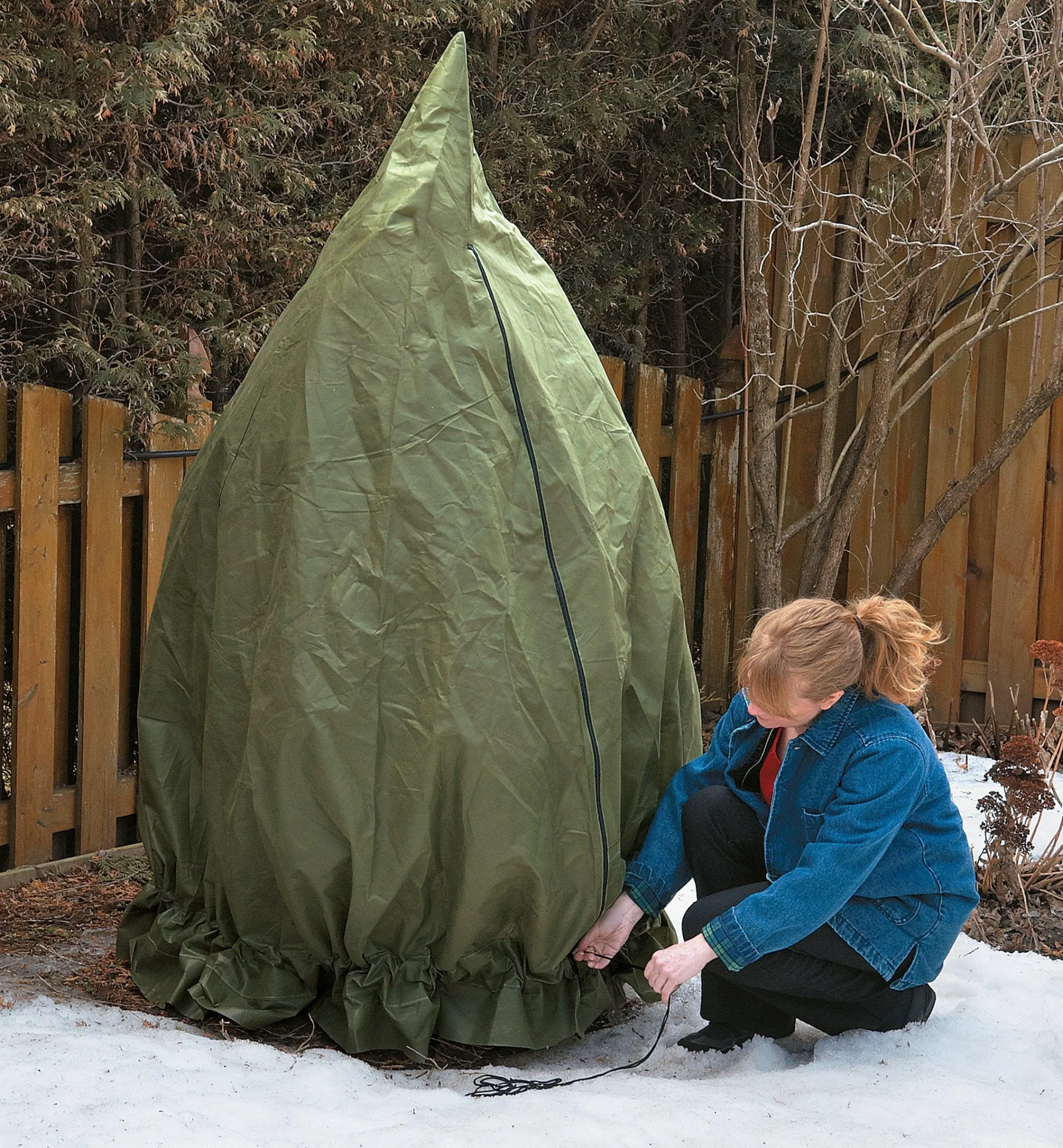 Lee Valley Plant Protection>Shrub & Potted Plant Protector