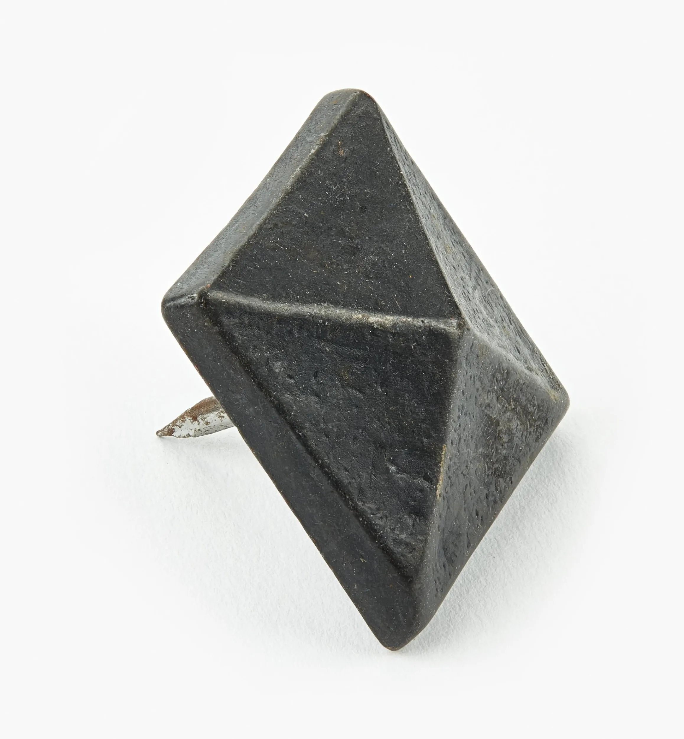 Lee Valley Fasteners>Square Furniture Nails