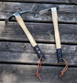 Lee Valley Weeding>Stainless-Steel Cultivator & Pick Mattocks Set