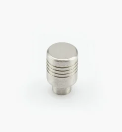 Lee Valley Knobs>Stainless-Steel Ribbed Knobs