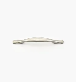 Lee Valley Handles>Stainless-Steel Wavy Bow Handles