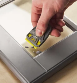 Lee Valley Scrapers>Standard Plastic Razor Blade Scraping Set