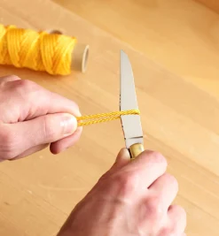 Lee Valley Knives>The Laguiole Knife