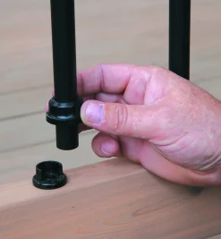 Lee Valley Outdoor Hardware>Titan Snap 'N Lock Baluster System