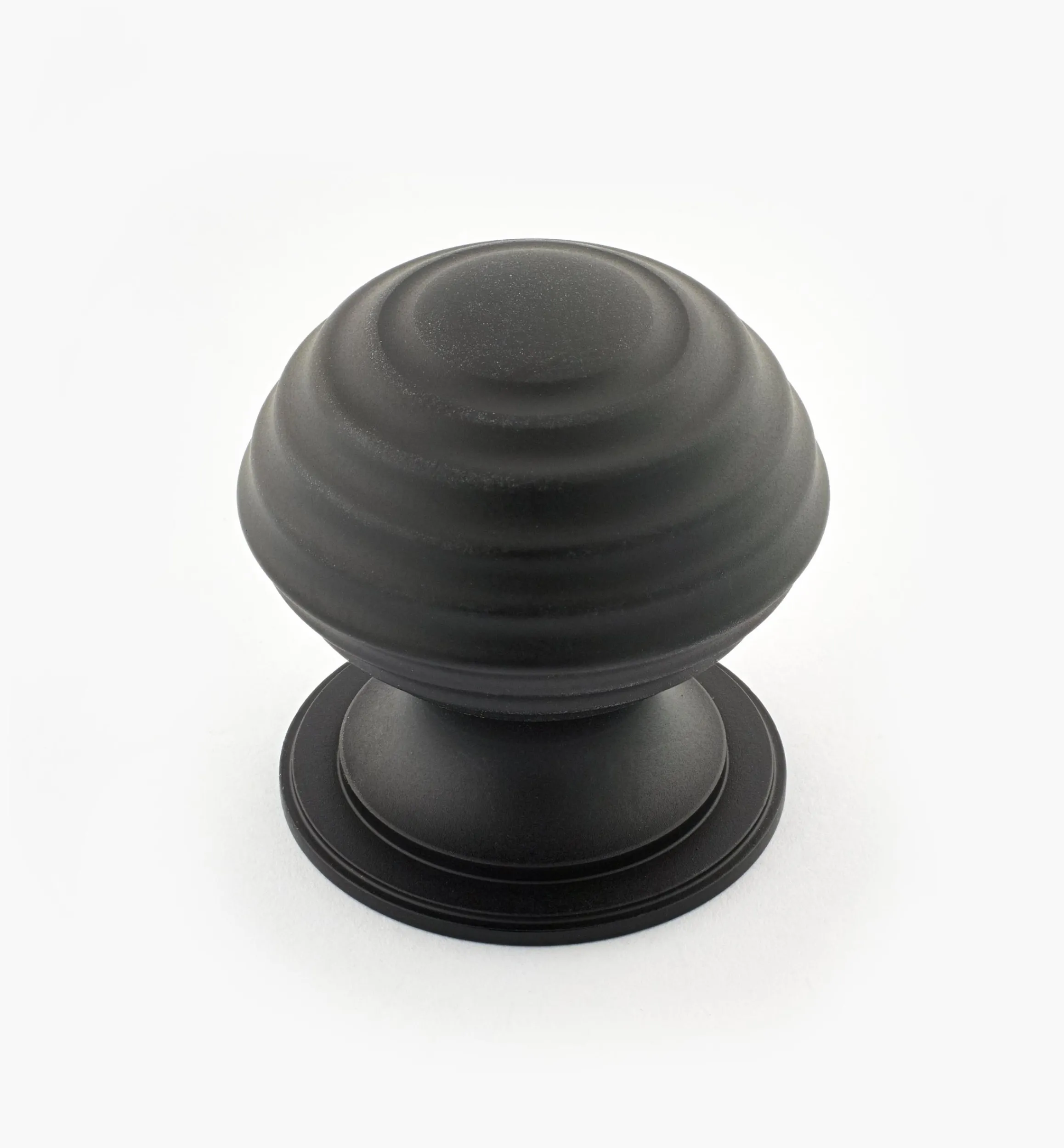 Lee Valley Knobs>Turned Brass Ridged Knobs