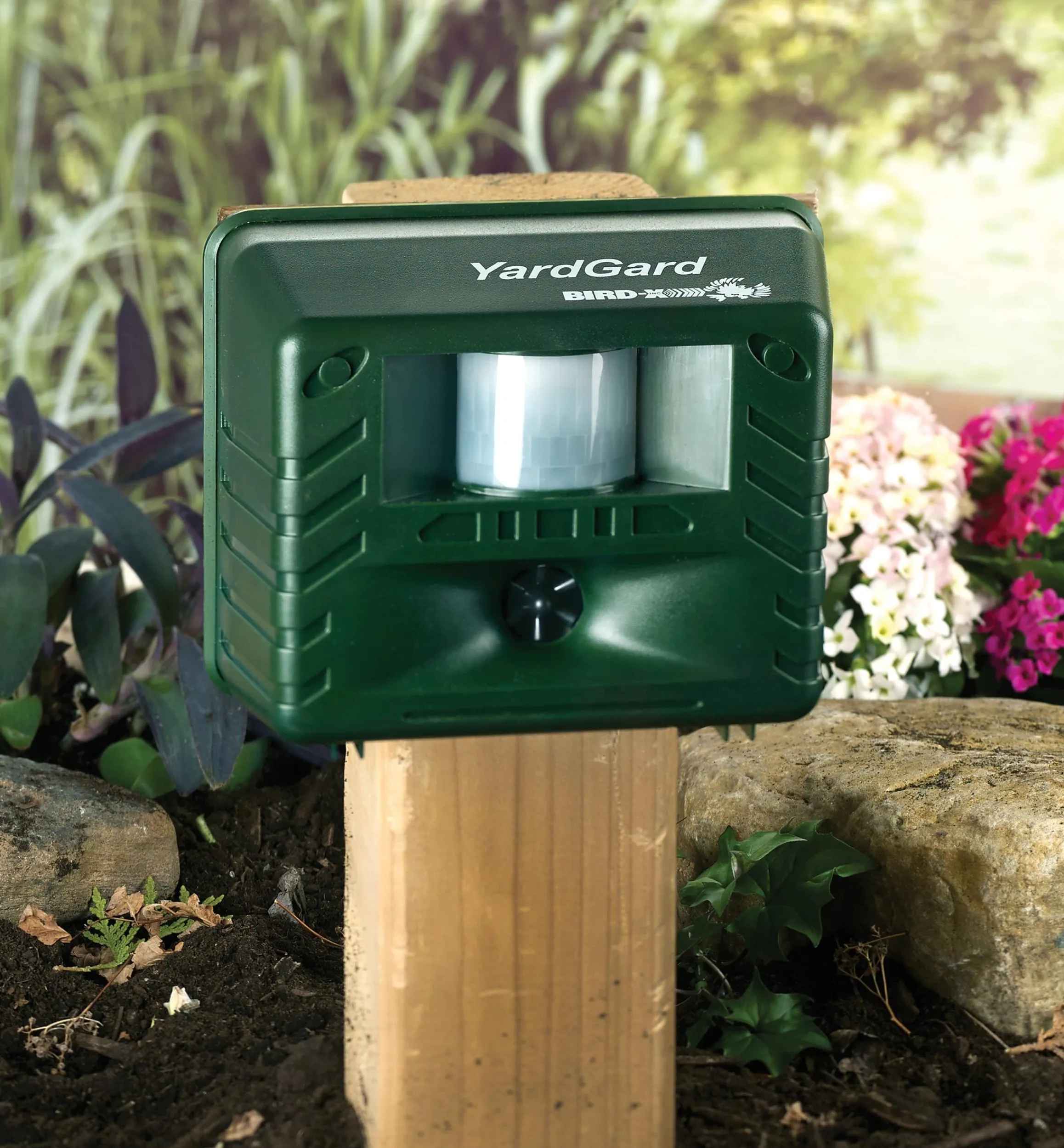 Lee Valley Pest Control>Ultrasonic Pest Deterrent